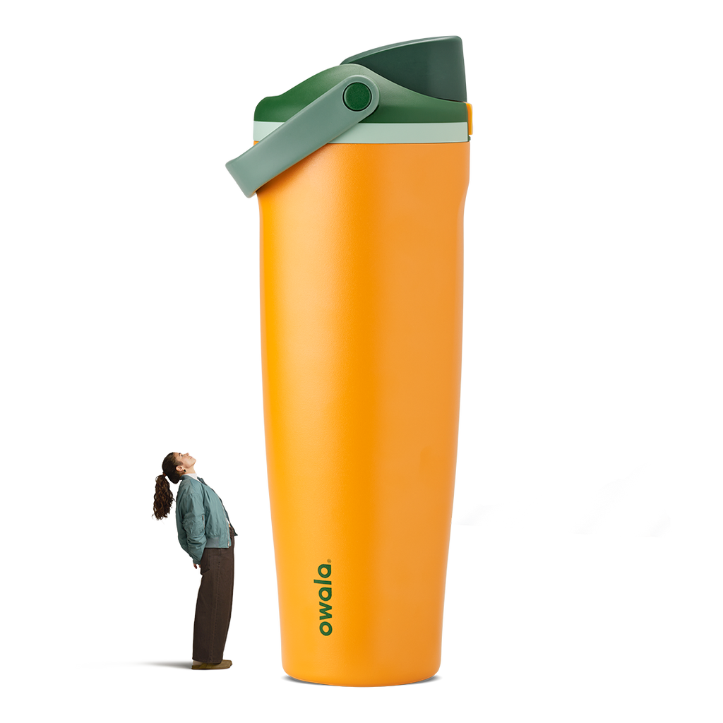 FreeSip® Sway Water Bottle WEHYRUELOC