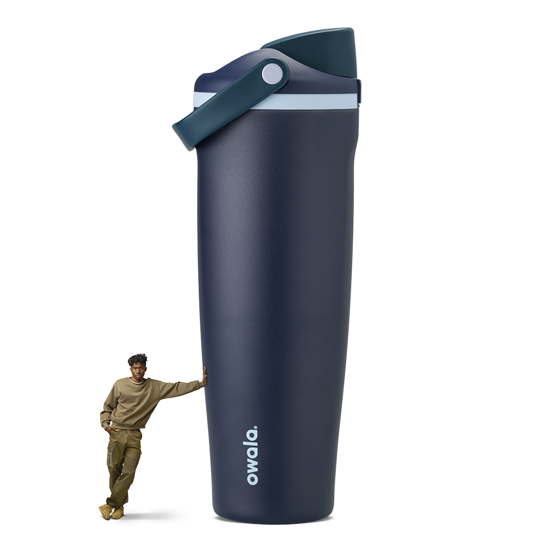 FreeSip® Sway Water Bottle WEHYRUELOC